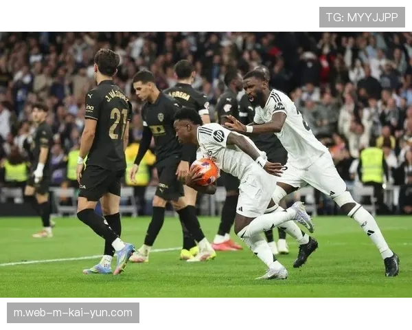 皇马伤病潮影响防线轮换 鲁迪格门迪回归成附加赛最大变数