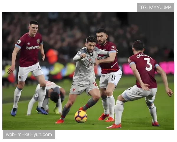 施塔赫任意球直接破门助利兹联客场领先阿斯顿维拉